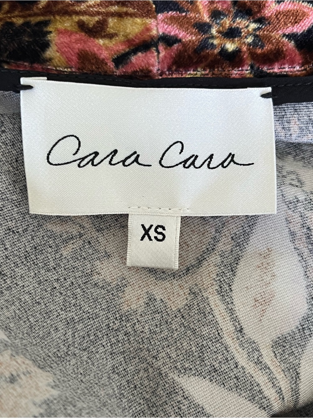 Cara Cara Venezia Jacket and Firenze Pant Set in Luxe Printed Velvet, Size 2, XS - Picture 7 of 16